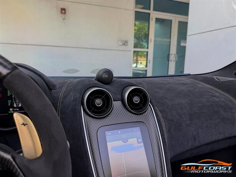 2020 McLaren 600LT Spider - Image 17 of 31