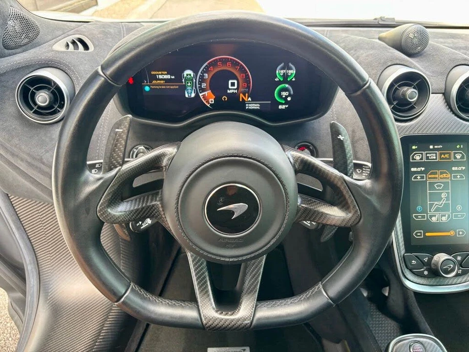 2020 McLaren 600LT Spider - Image 16 of 29