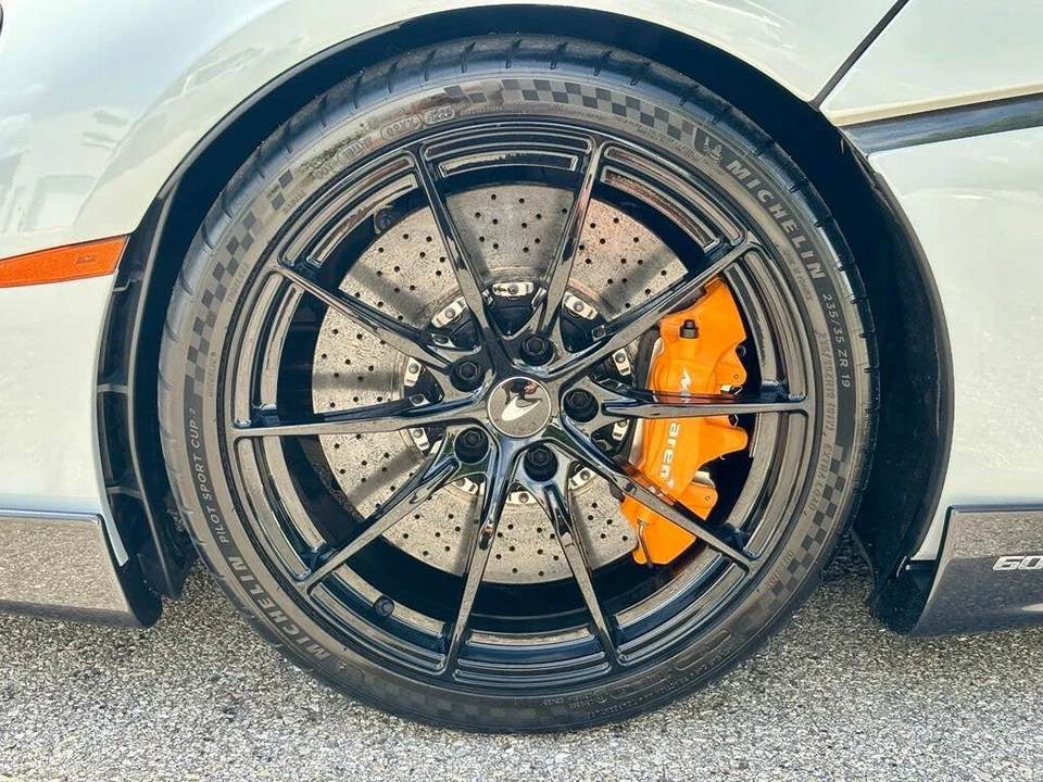 2020 McLaren 600LT Spider - Image 18 of 29