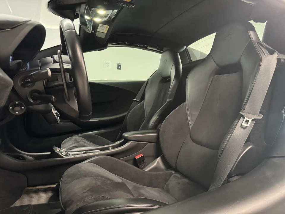 2020 McLaren 600LT Spider - Image 16 of 31
