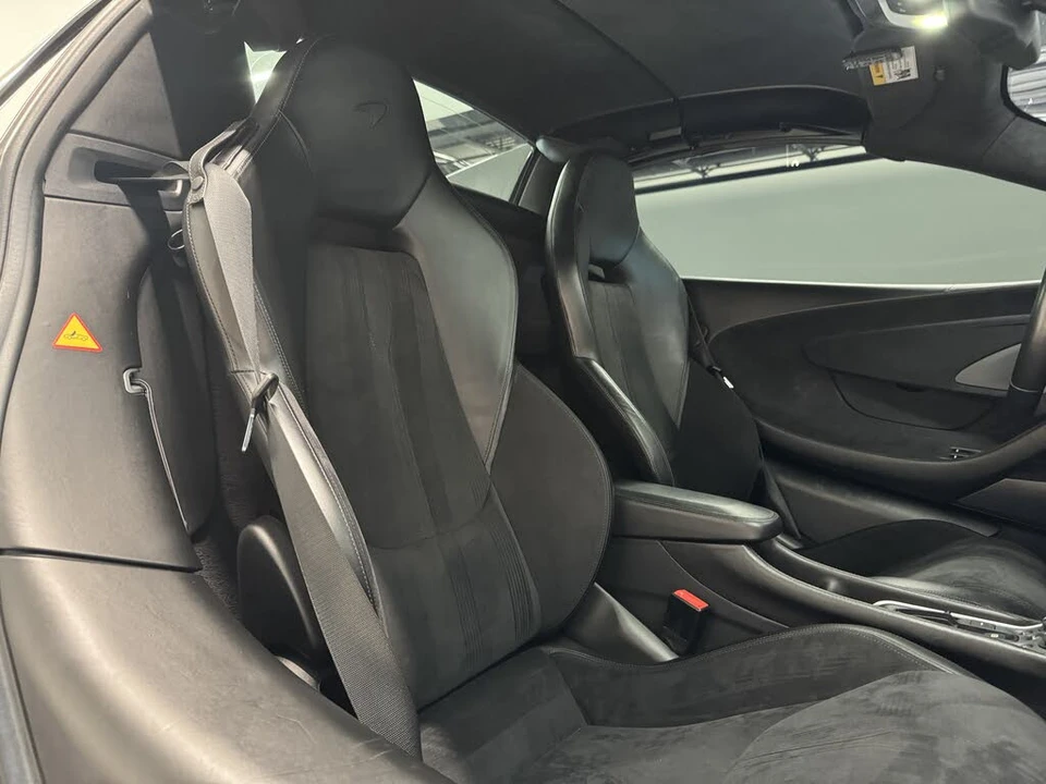 2020 McLaren 600LT Spider - Image 18 of 31
