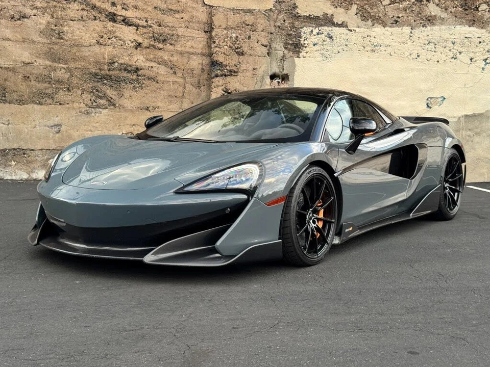 2020 McLaren 600LT Spider - Image 27 of 31
