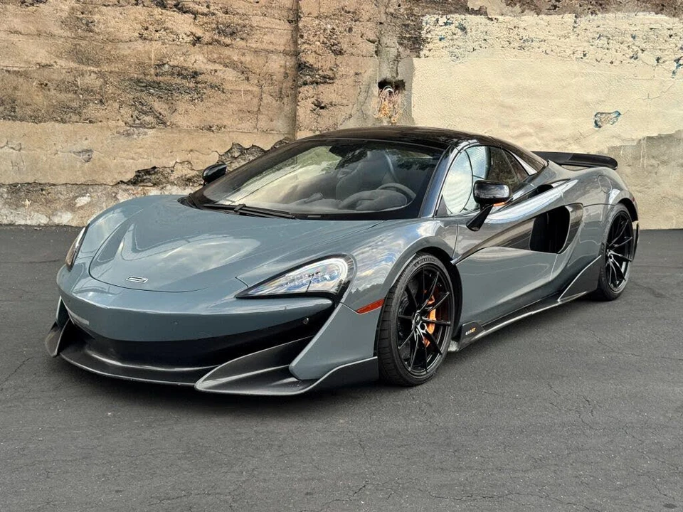 2020 McLaren 600LT Spider - Image 28 of 31