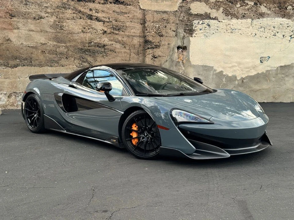 2020 McLaren 600LT Spider - Image 2 of 31
