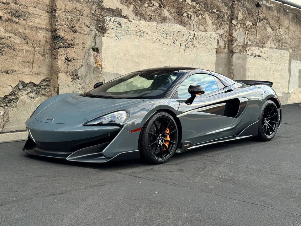 2020 McLaren 600LT Spider - Image 26 of 31