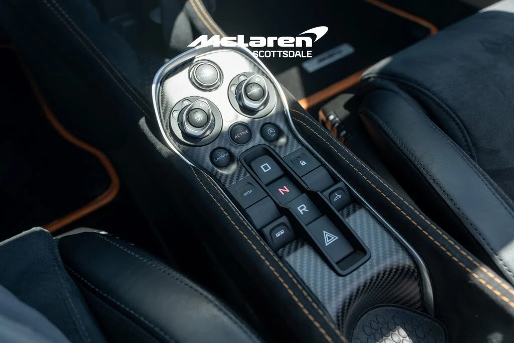 2020 McLaren 600LT Spider - Image 16 of 31