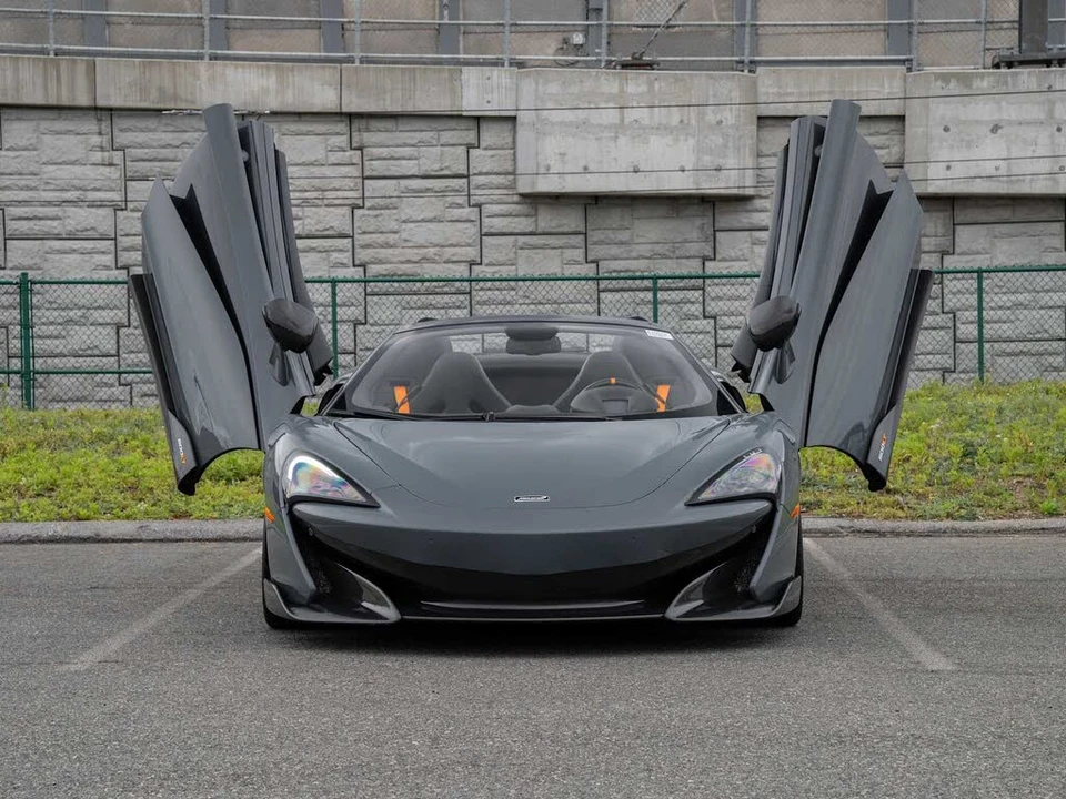 2020 McLaren 600LT Spider - Image 13 of 31