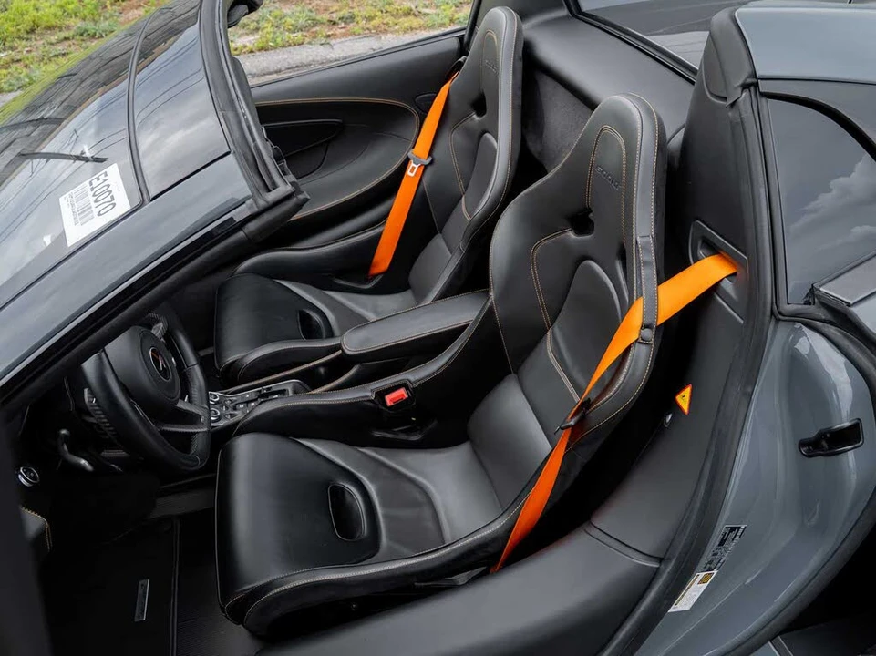 2020 McLaren 600LT Spider - Image 30 of 31