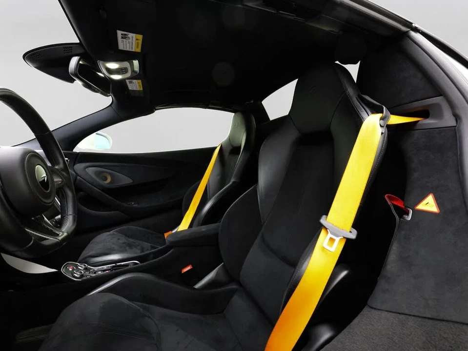 2020 McLaren 600LT Spider - Image 5 of 31
