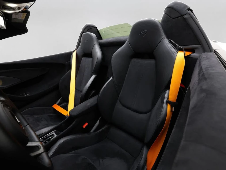 2020 McLaren 600LT Spider - Image 28 of 31