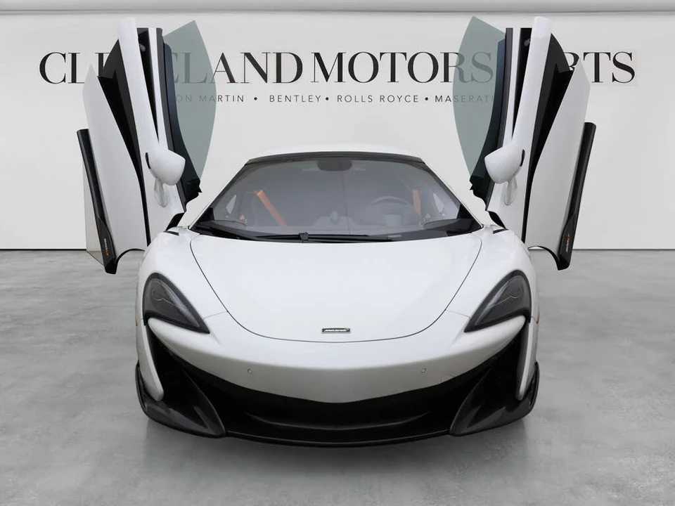 2020 McLaren 600LT Spider - Image 8 of 31