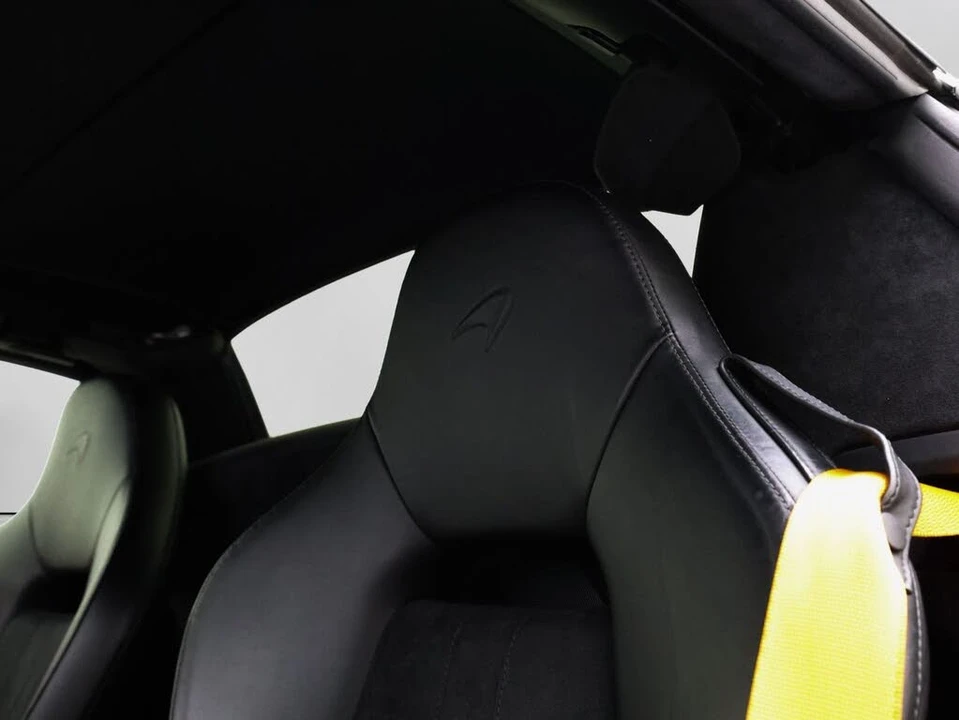 2020 McLaren 600LT Spider - Image 22 of 31