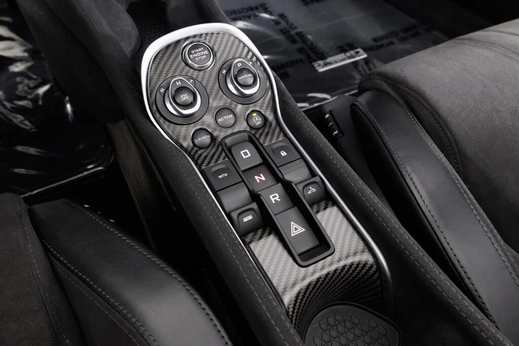 2020 McLaren 600LT Spider - Image 27 of 31