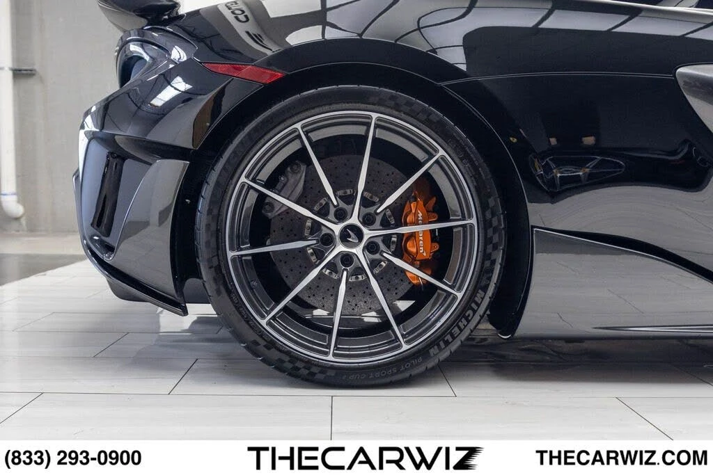 2020 McLaren 600LT Spider - Image 26 of 31