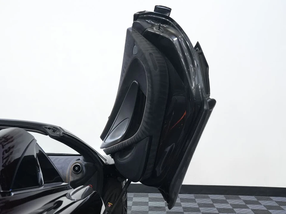 2020 McLaren 600LT Spider - Image 31 of 31