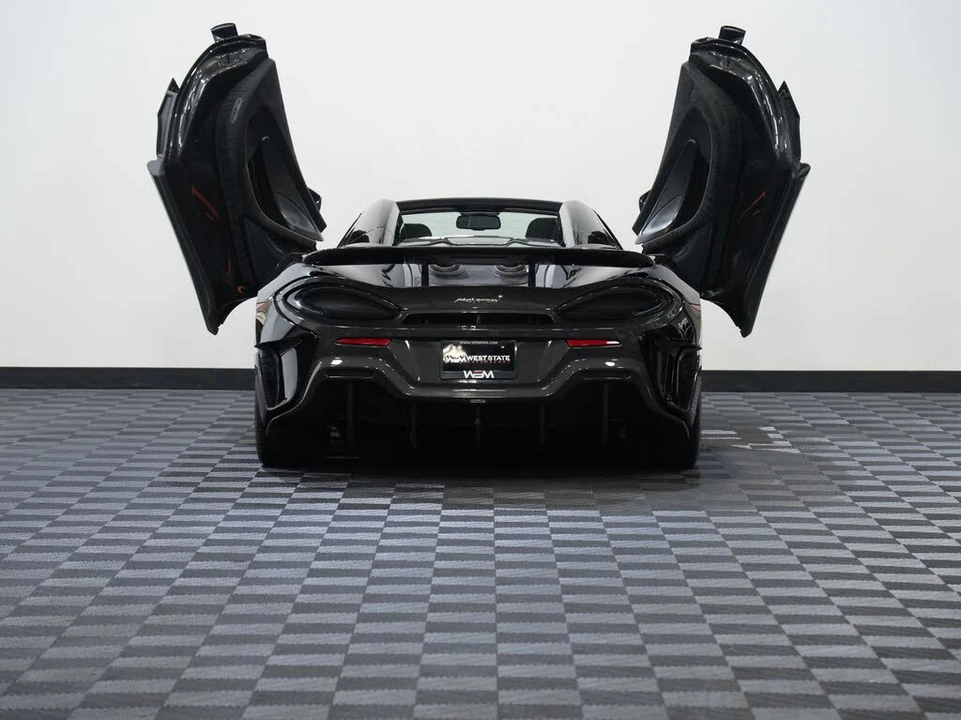 2020 McLaren 600LT Spider - Image 28 of 31
