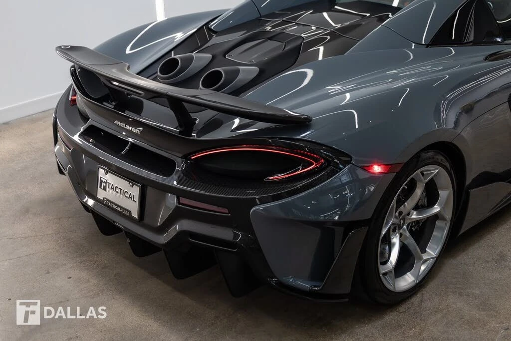 2020 McLaren 600LT Spider - Image 17 of 31