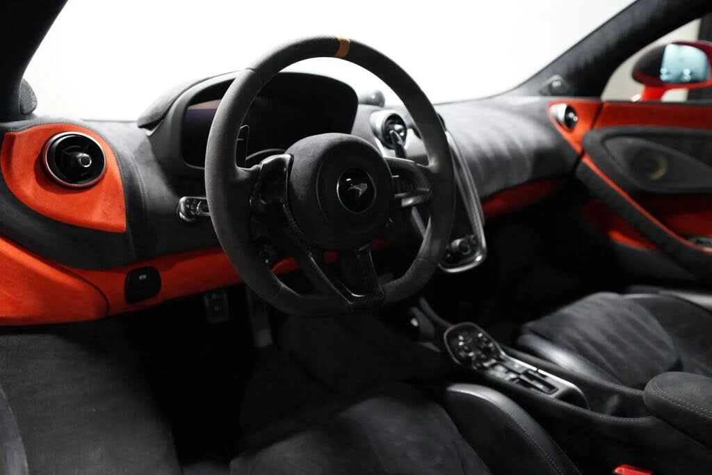 2020 McLaren 600LT Spider - Image 29 of 31