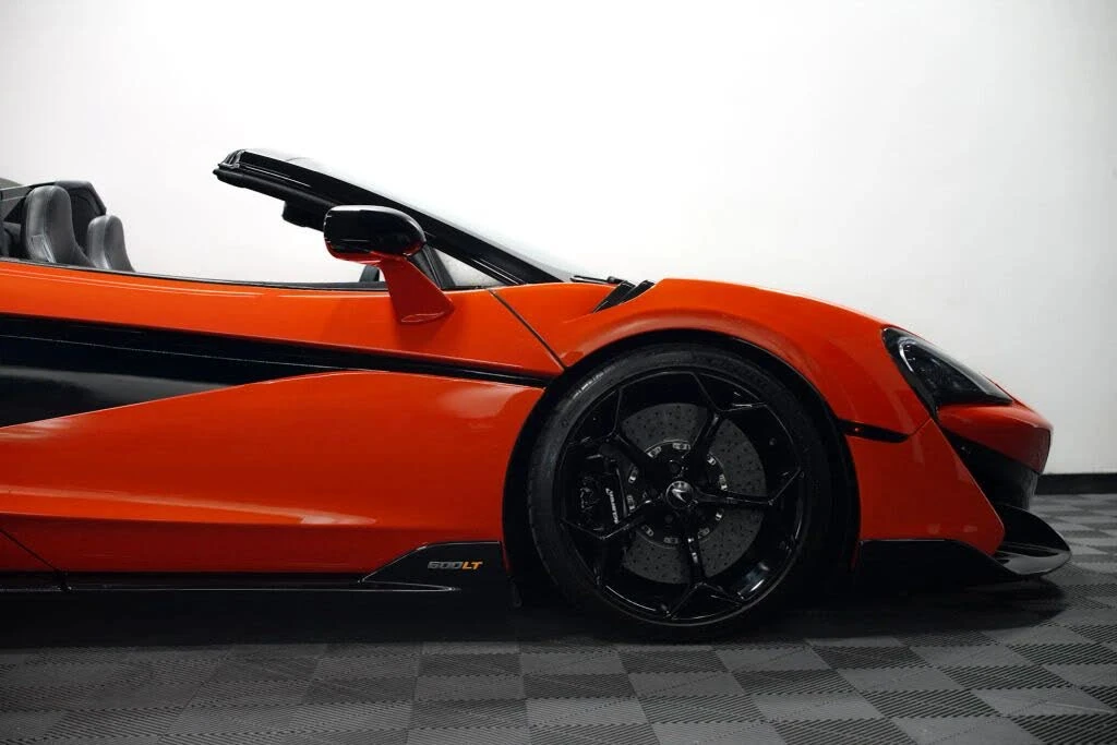 2020 McLaren 600LT Spider - Image 18 of 31