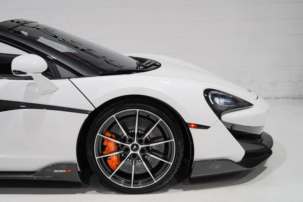 2020 McLaren 600LT Spider - Image 23 of 31