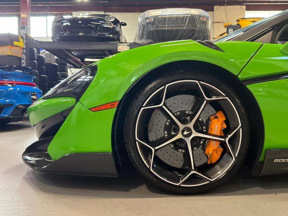2020 McLaren 600LT Spider - Image 10 of 31
