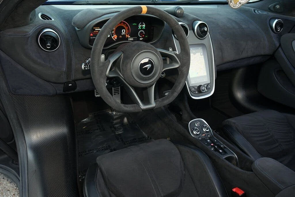 2020 McLaren 600LT Spider - Image 12 of 31