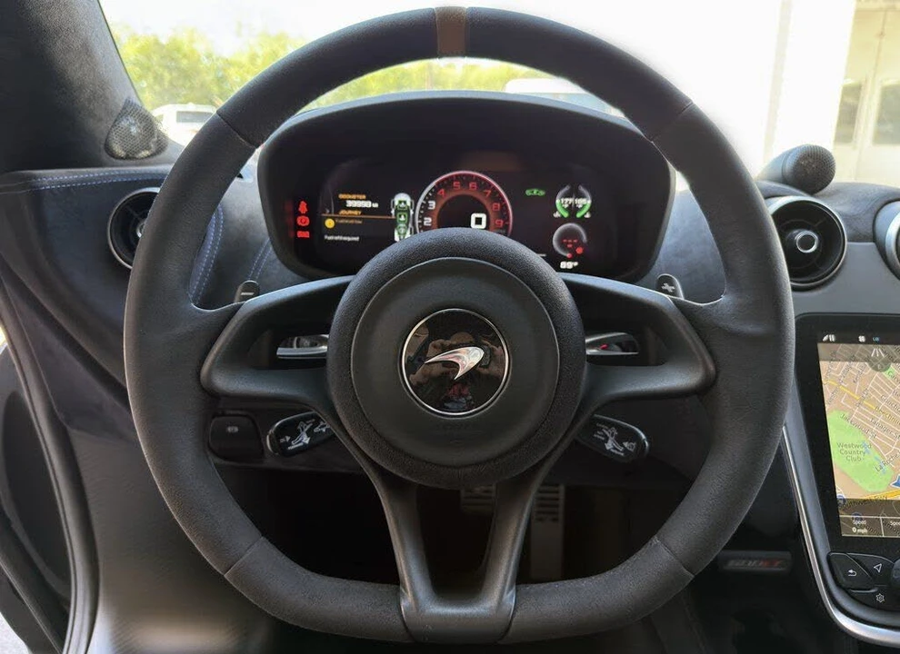 2020 McLaren 600LT Spider - Image 16 of 31