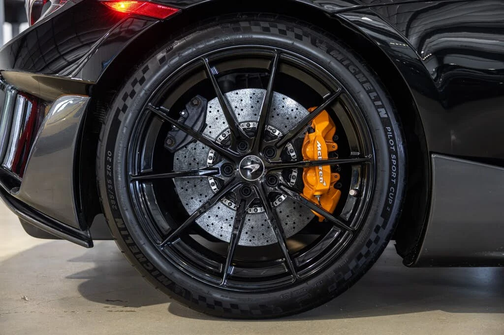 2020 McLaren 600LT Spider - Image 28 of 31