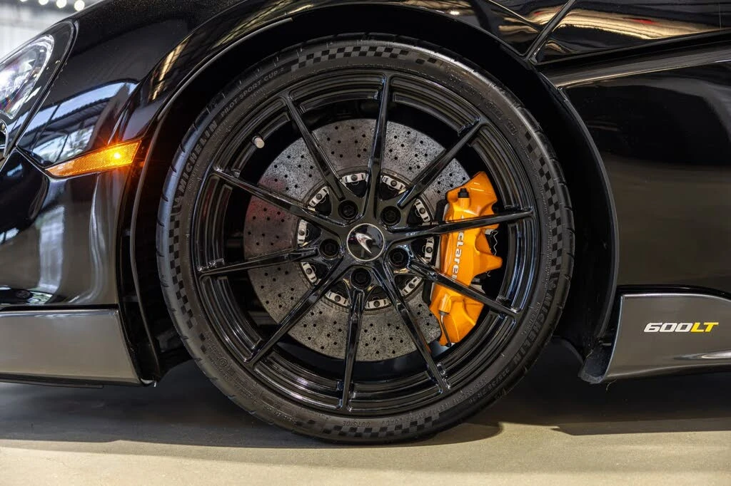 2020 McLaren 600LT Spider - Image 26 of 31
