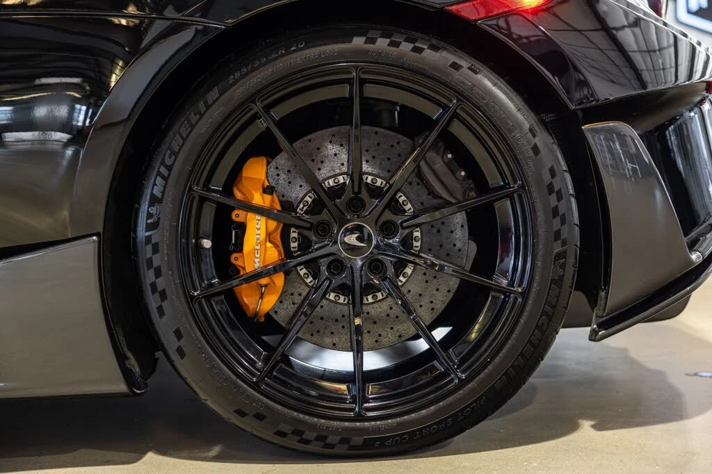 2020 McLaren 600LT Spider - Image 27 of 31