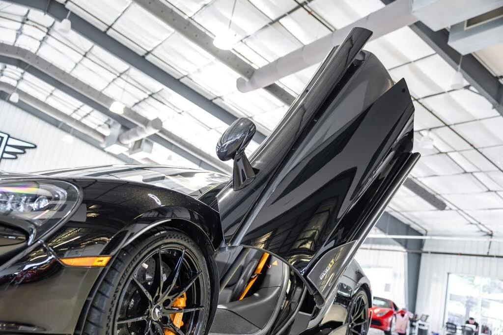 2020 McLaren 600LT Spider - Image 13 of 31