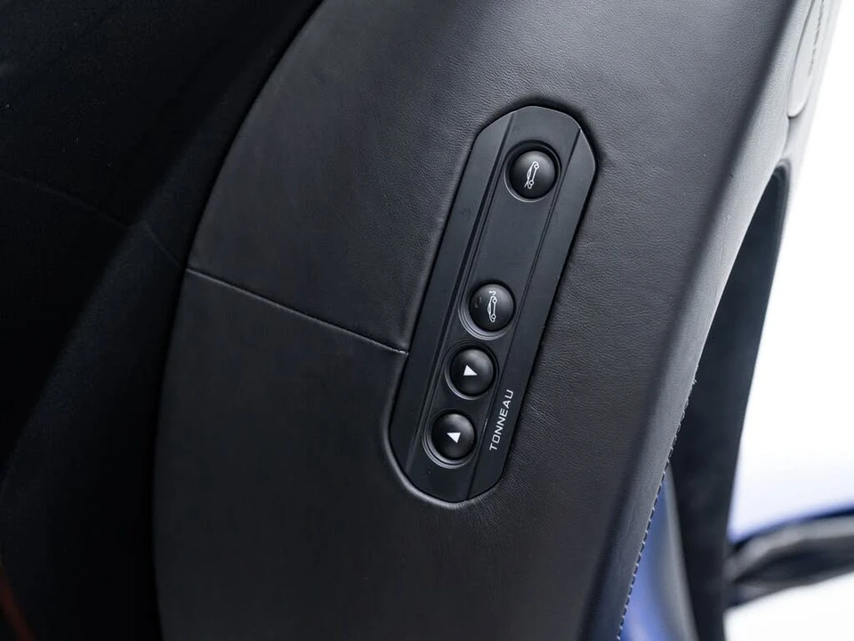2020 McLaren 600LT Spider - Image 24 of 31