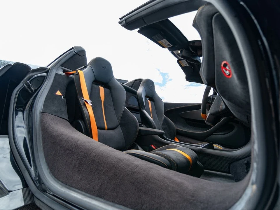 2020 McLaren 600LT Spider - Image 19 of 31