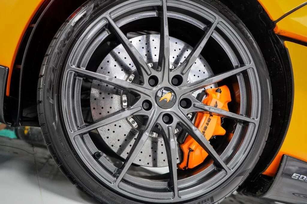2020 McLaren 600LT Spider - Image 16 of 29