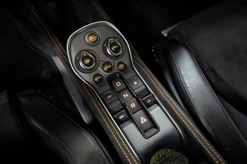 2020 McLaren 600LT Spider - Image 24 of 29