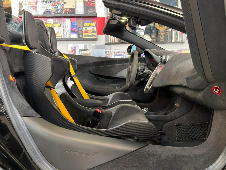 2020 McLaren 600LT Spider - Image 30 of 31