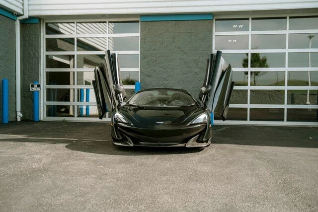 2020 McLaren 600LT Spider - Image 27 of 31
