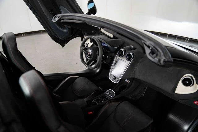 2020 McLaren 600LT Spider - Image 21 of 31