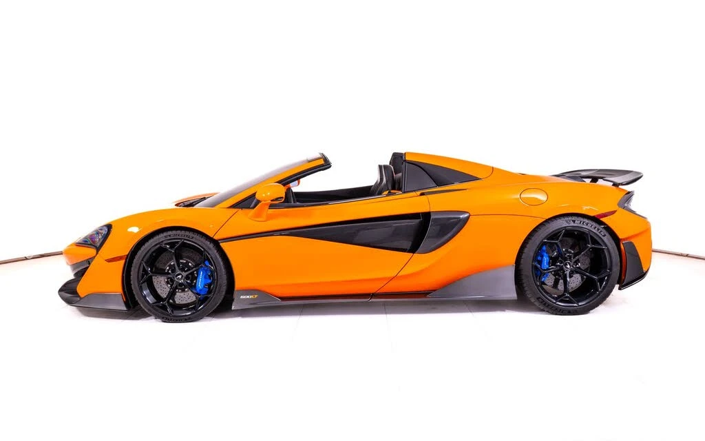 2020 McLaren 600LT Spider - Image 2 of 27