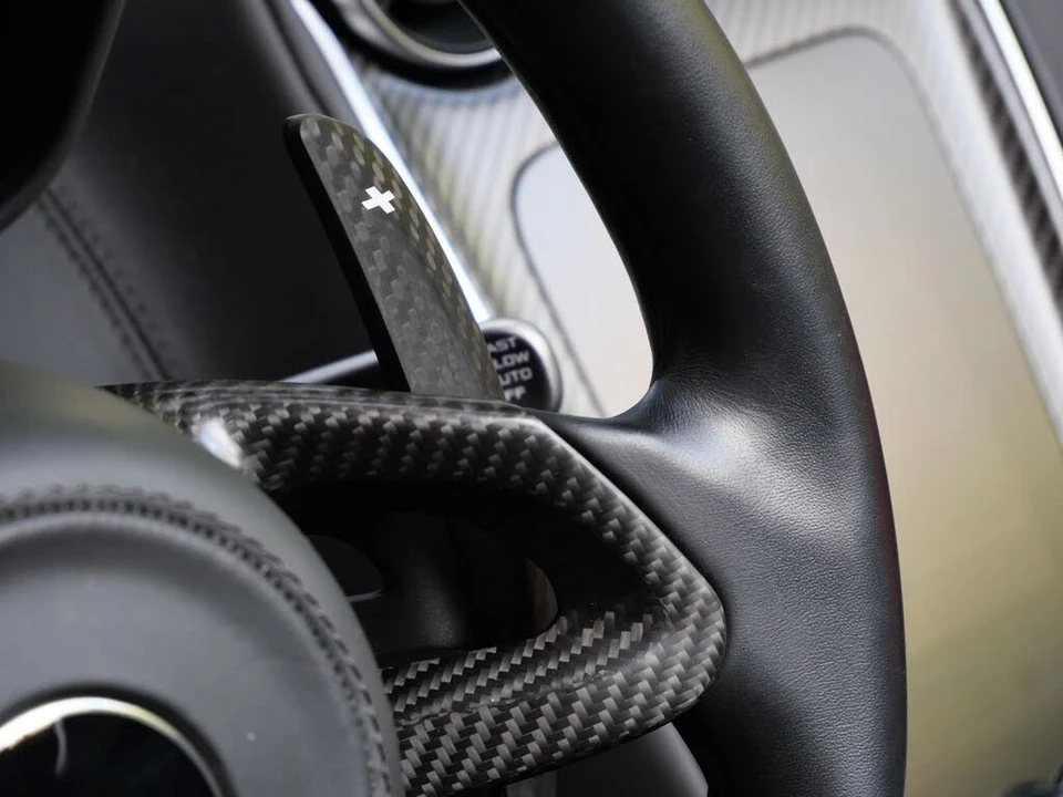 2020 McLaren 600LT Spider - Image 12 of 31