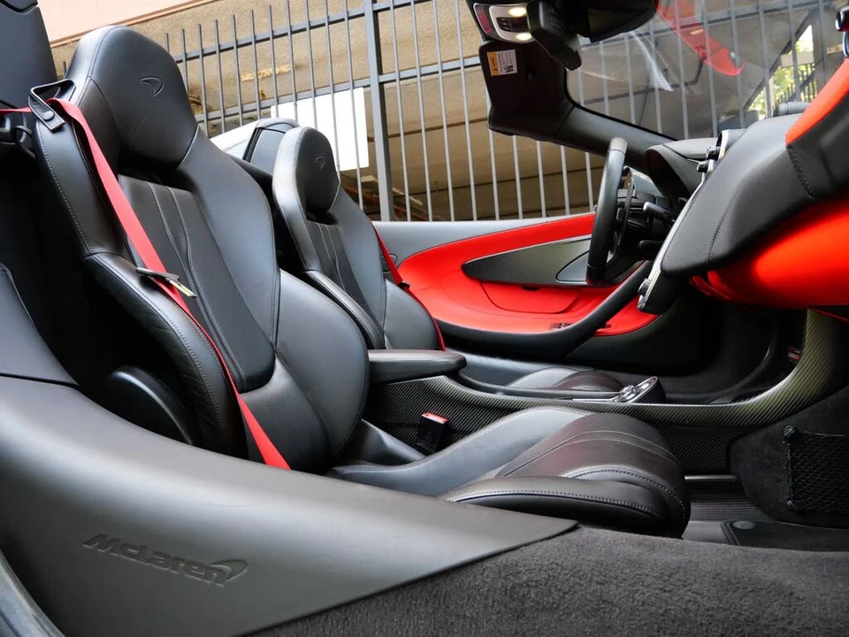 2020 McLaren 600LT Spider - Image 11 of 31