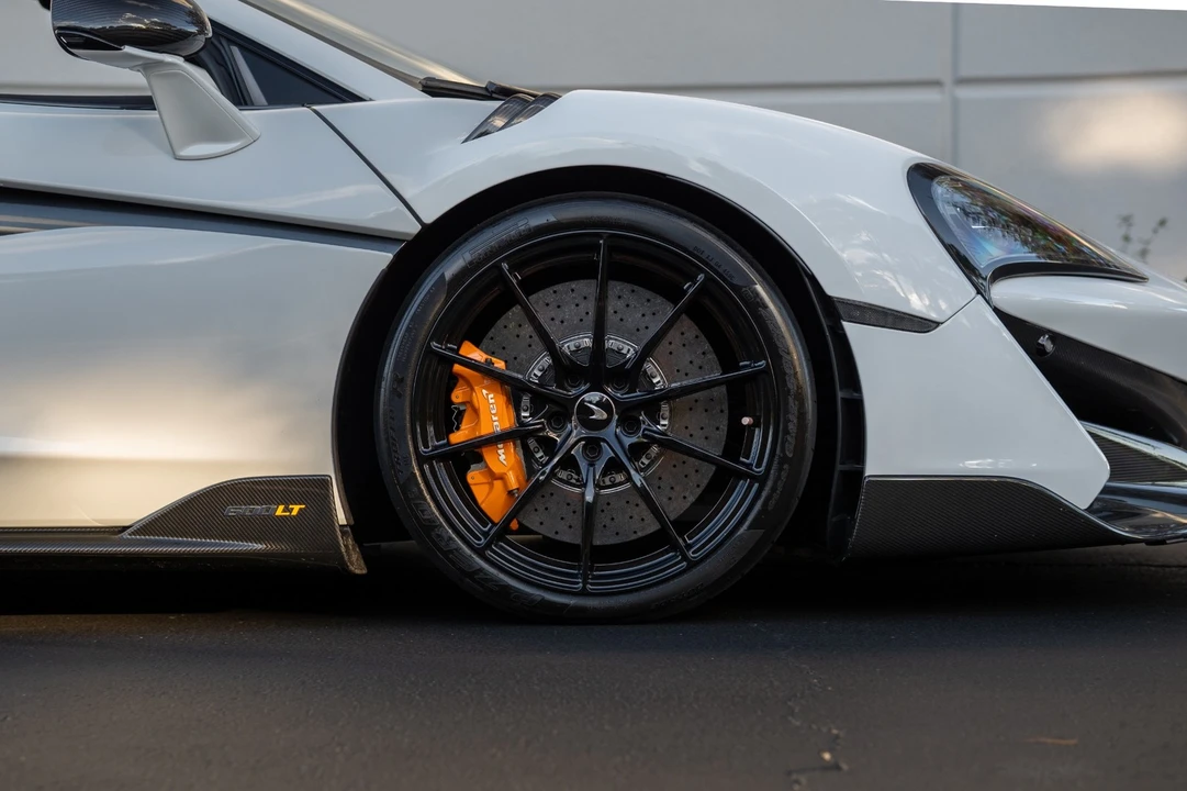 2020 McLaren 600LT Spider - Image 9 of 12