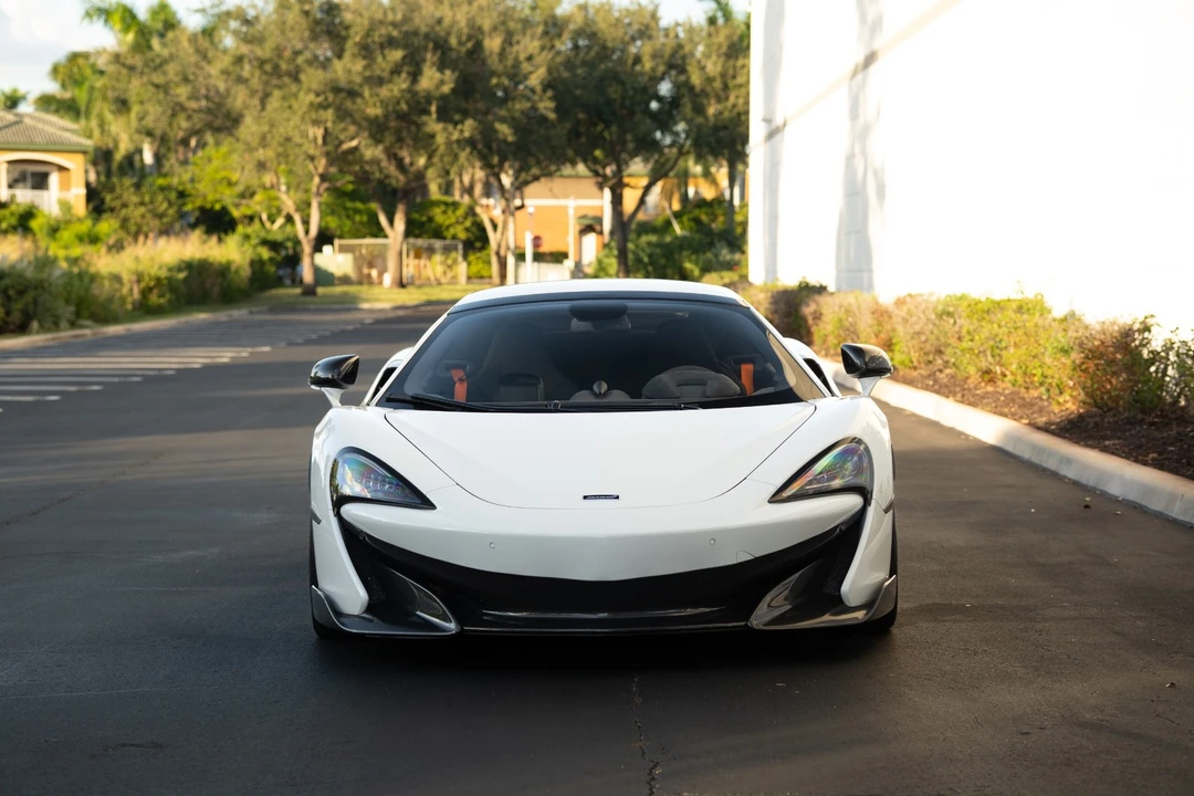 2020 McLaren 600LT Spider - Image 2 of 12