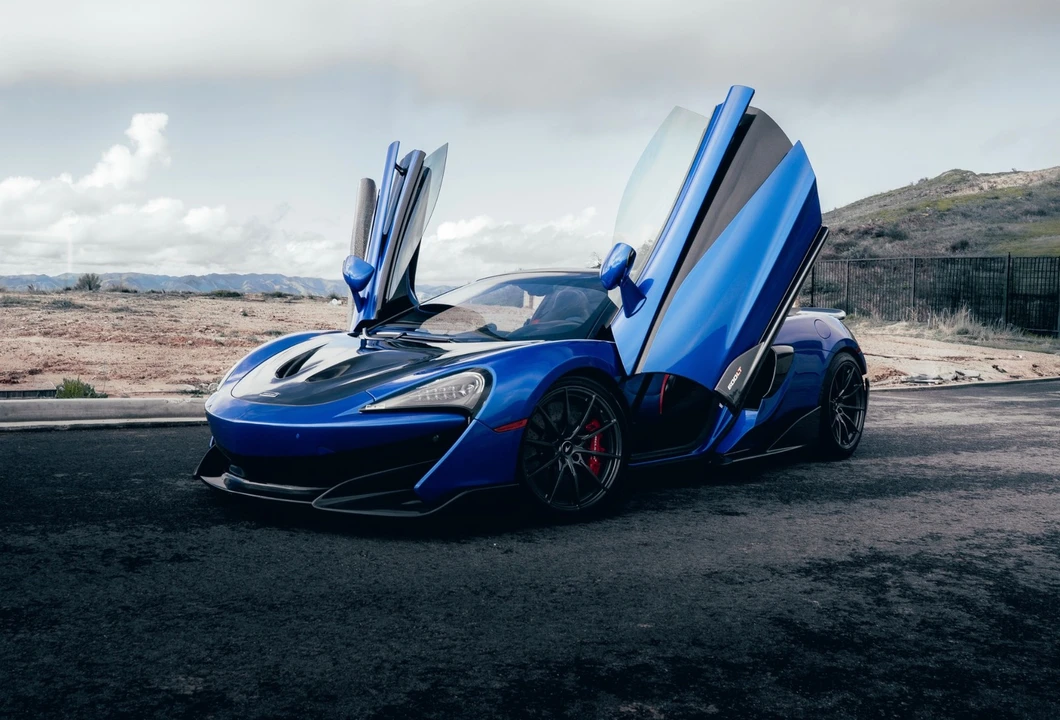 2020 McLaren 600LT Spider - Image 9 of 12
