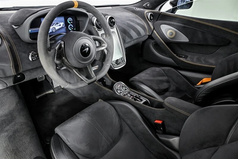 2020 McLaren 600LT Spider - Image 22 of 31