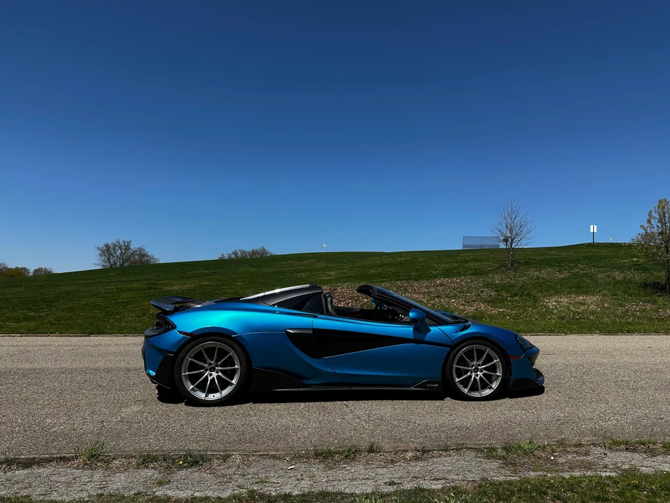 2020 McLaren 600LT Spider - Image 25 of 31