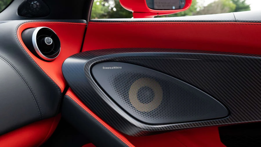 2020 McLaren 600LT Spider - Image 18 of 31