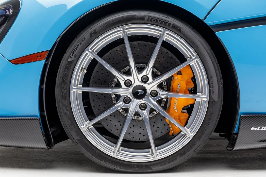 2020 McLaren 600LT Spider - Image 8 of 31