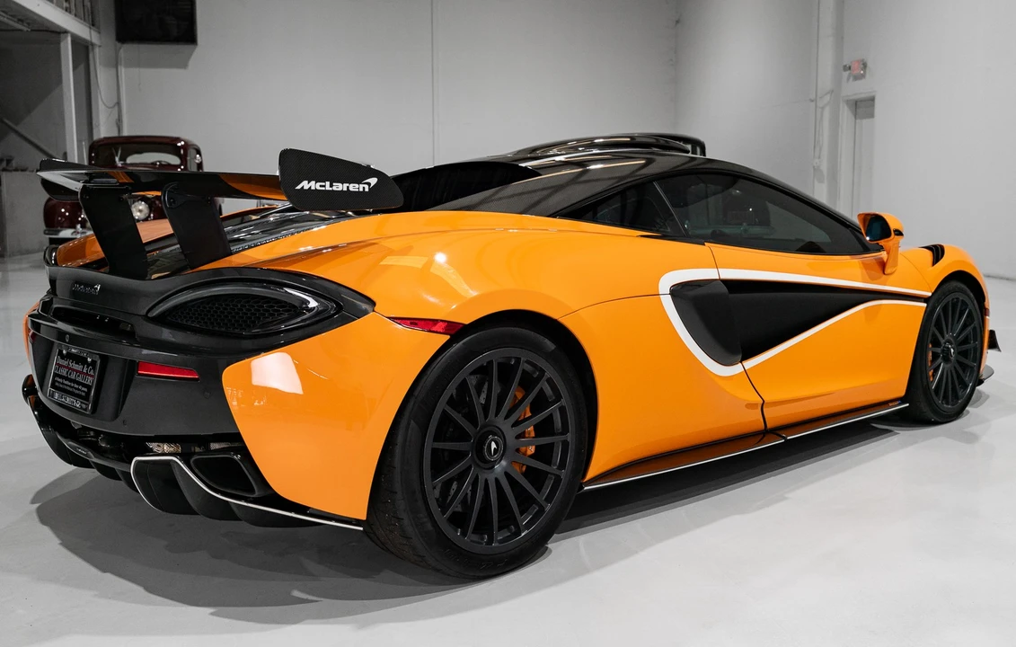 2020 McLaren 620R - Image 7 of 21