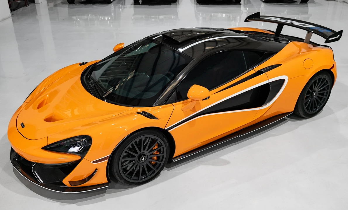 2020 McLaren 620R - Image 10 of 21